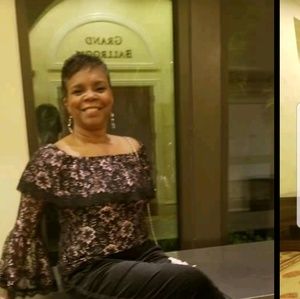 Meet your Posher, Cynthia